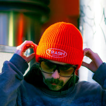 Load image into Gallery viewer, Logo Harbour Beanie - Red